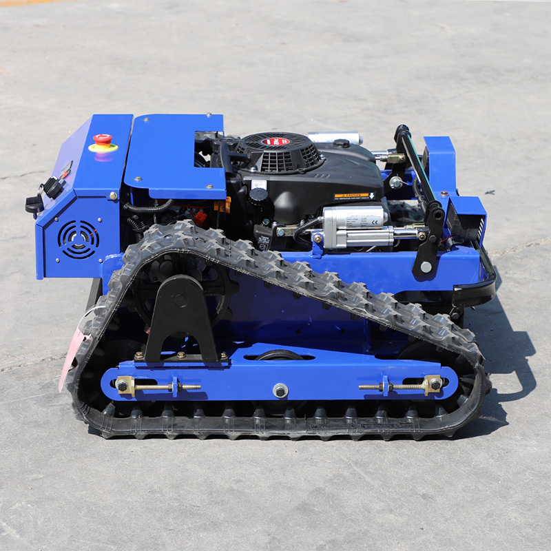 Zdalnie sterowana kosiarka do skarp