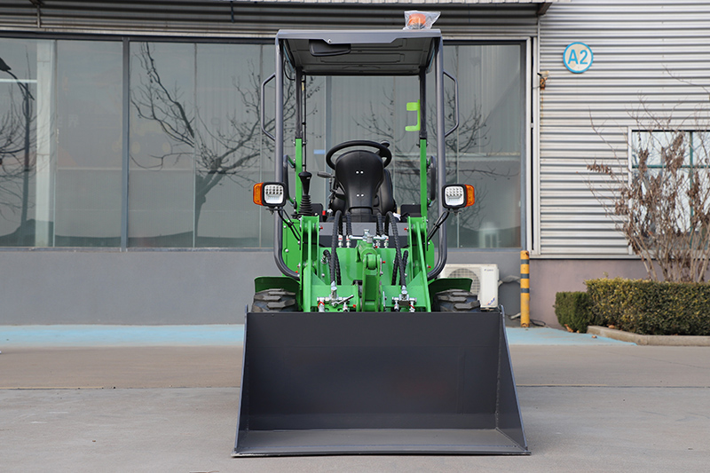 Kompaktowa ładowarka kołowa