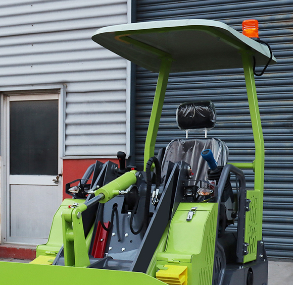 Mini ładowarka kołowa