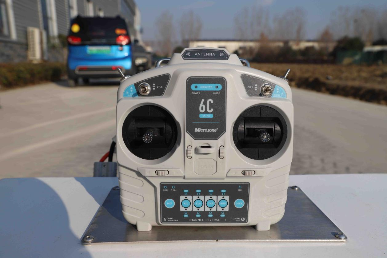 Kosiarka gąsienicowa