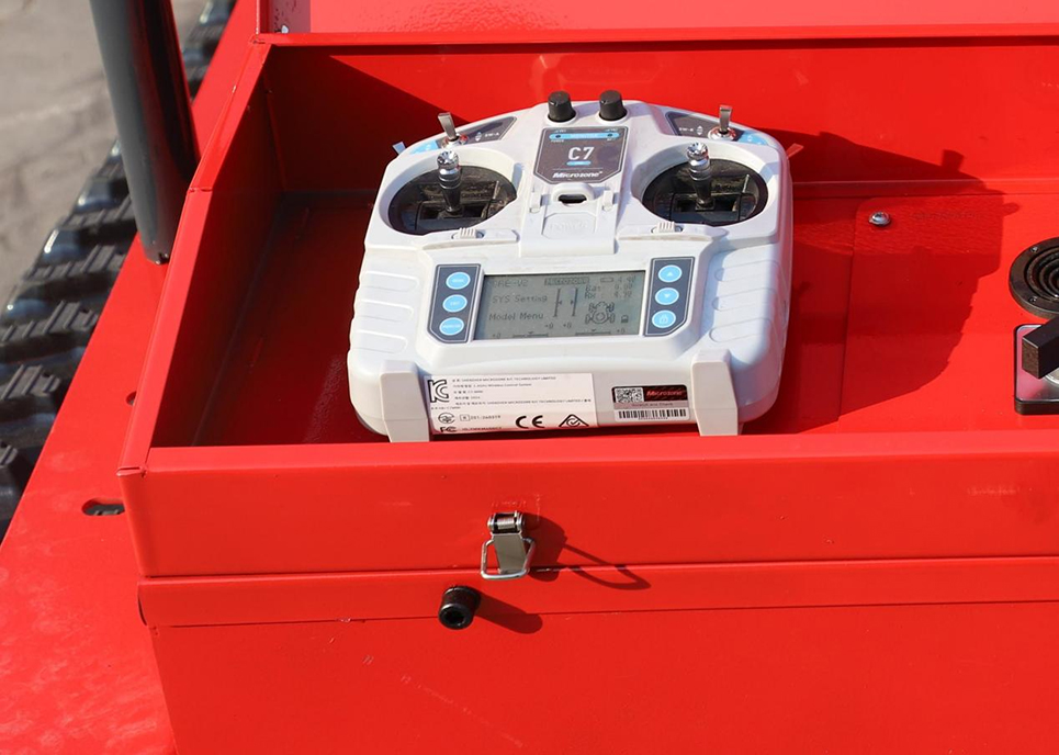 Kosiarka do trawy zdalnie sterowana Kosiarka do trawy zdalnie sterowana