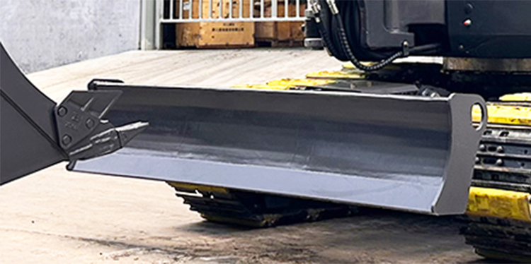 Sprzedam koparkę 6 tonową Sprzedam koparkę 6 tonową