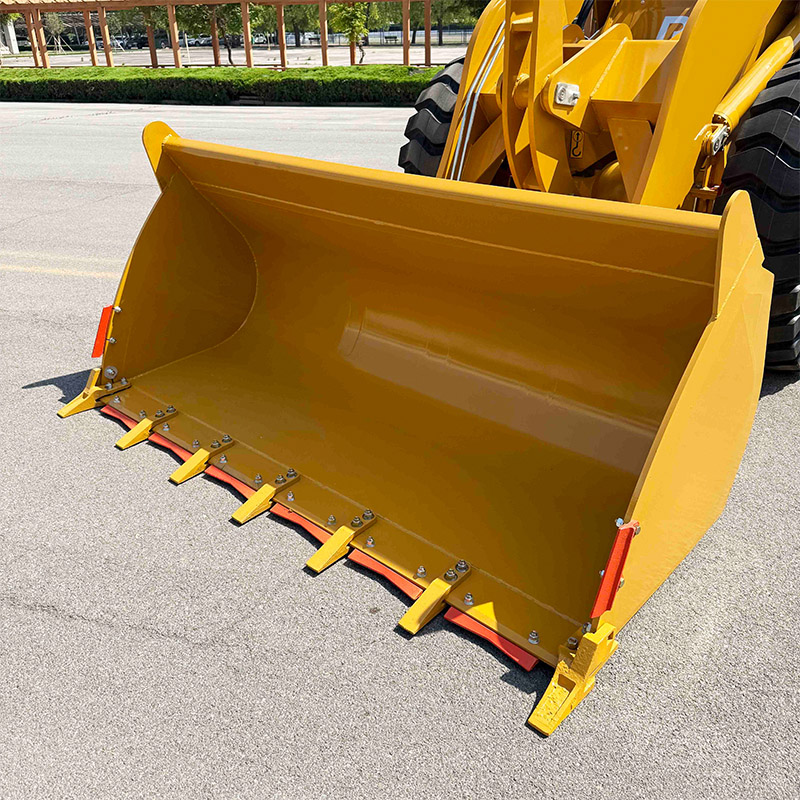 Ładowarka terenowa.jpg Ładowarka terenowa.jpg