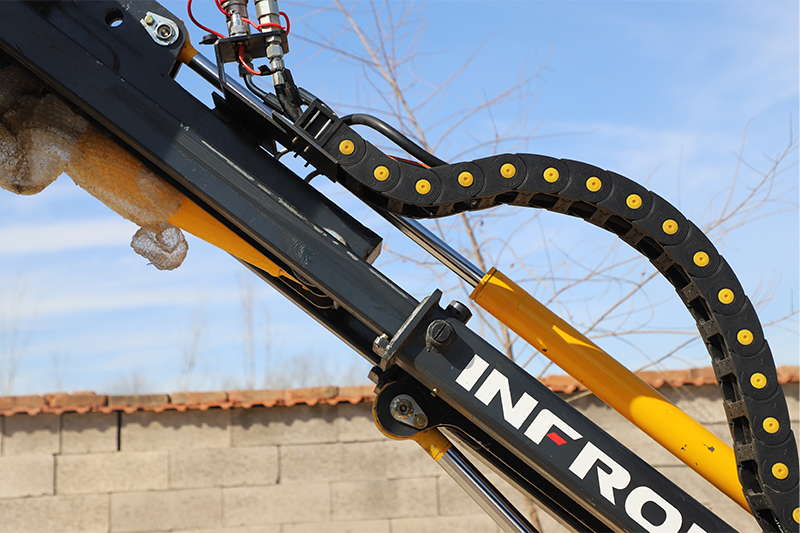 Ładowarki teleskopowe.jpg