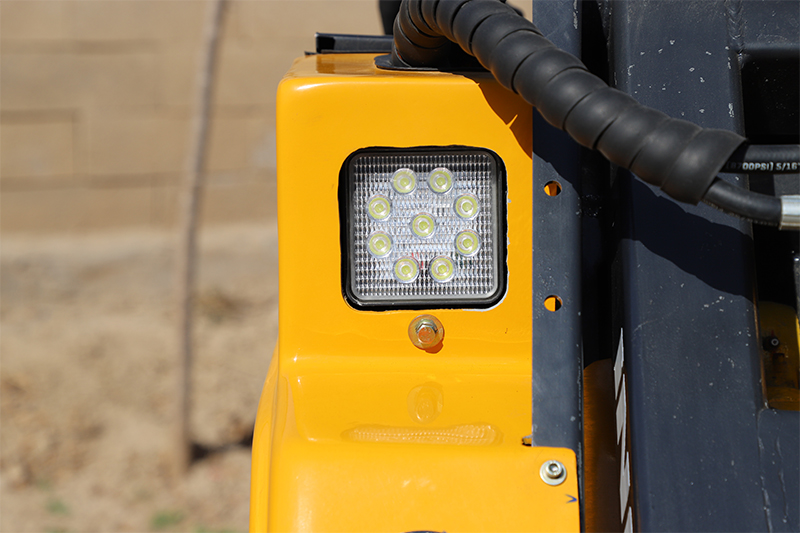 Ładowarki teleskopowe.jpg