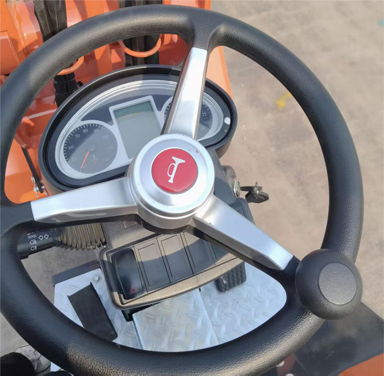 Cena ładowarki skidsteer