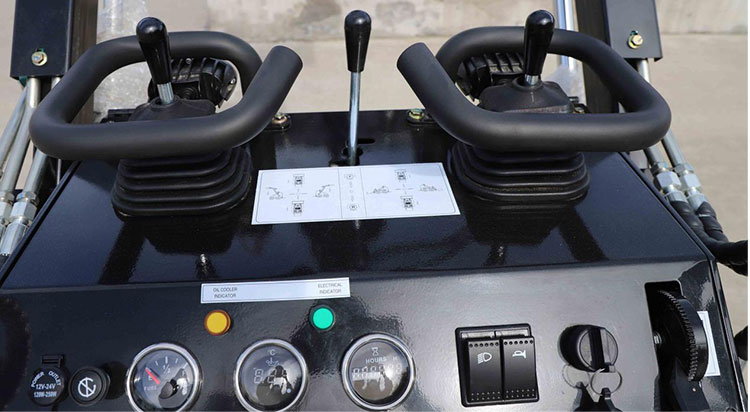 Mini ładowarka kołowa