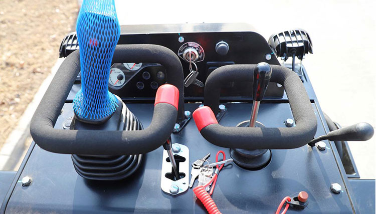 Tanio sprzedam ładowarkę kołową Tanio sprzedam ładowarkę kołową